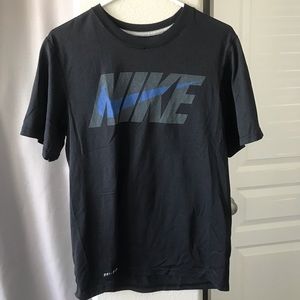 Nike’s Men’s DriFit Tee